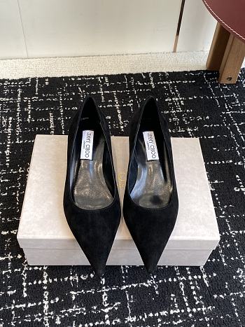 Jimmy Choo Suede Pointed pumps 01