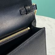 Prada Saffiano leather shoulder bag in black - 4