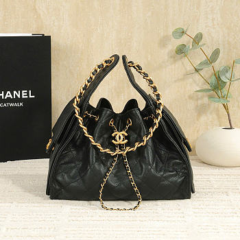 Chanel Small 25 Hobo Bag Black Caviar In Black