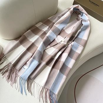 Burberry Winter Plaid Cashmere Scarf With Tassel 03