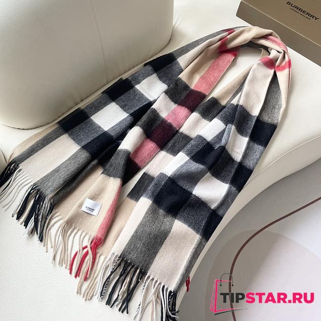 Burberry Winter Plaid Cashmere Scarf With Tassel 01 - 1