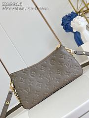 Louis Vuitton Pochette Monogram Empreinte Khaki - 4