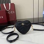 Gucci GG Marmont mini bag in Black leather - 1