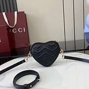Gucci GG Marmont mini bag in Black leather - 4