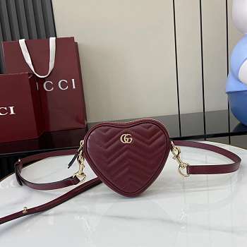 Gucci GG Marmont mini bag in Rosso Ancora red leather