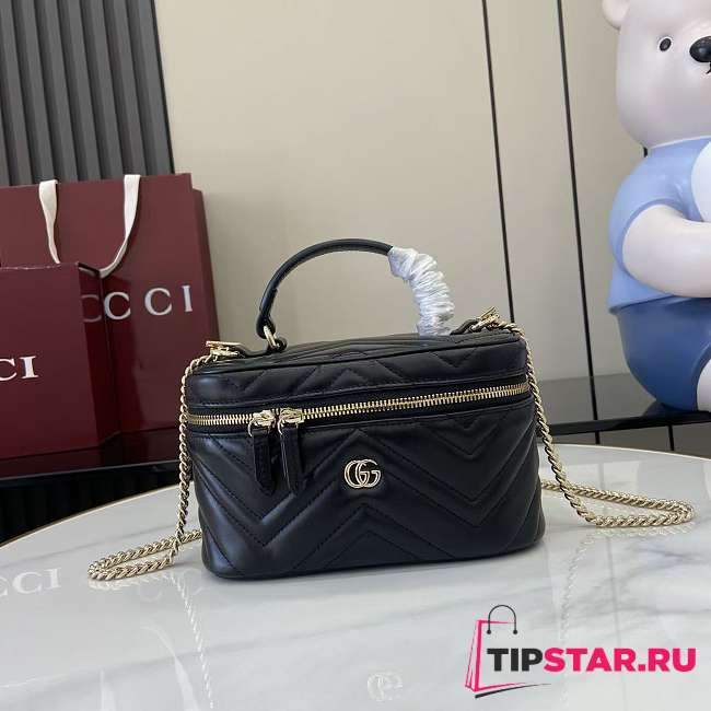 Gucci GG Marmont mini vanity bag Black matelassé chevron leather - 1