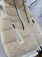Moncler Classic Teddy Hooded Casual Down Vest In Beige - 4