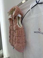 Moncler Classic Teddy Hooded Casual Down Vest In Pink - 5