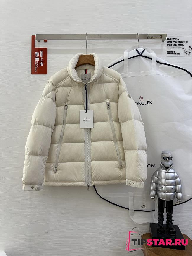 Moncler iconic jacket in white - 1