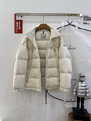 Moncler iconic jacket in white - 6