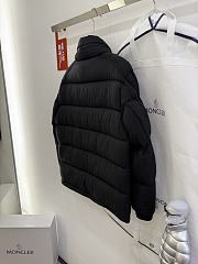 Moncler iconic jacket in black - 6