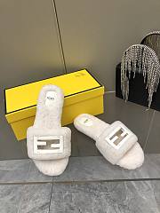 Fendi Lady Wool Slippers 04 - 6