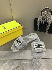 Fendi Lady Wool Slippers 02 - 6