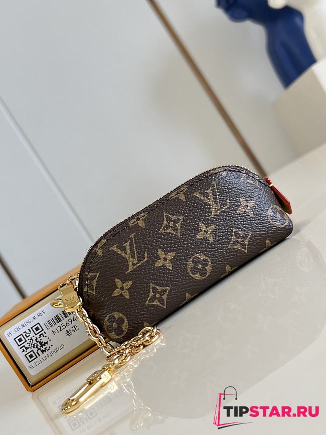 Louis Vuitton Cosmetic Lipstick Pouch Brown Monogram canvas - 1