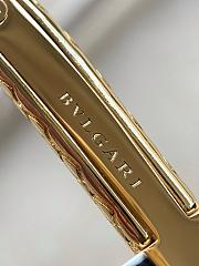 Bvlgari Serpentine mini tote bag in white Metropolitan calf leather - 4