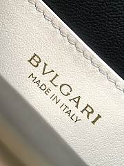 Bvlgari Serpentine mini tote bag in white Metropolitan calf leather - 3