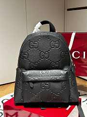Gucci GG jumbo medium backpack in black GG leather - 1