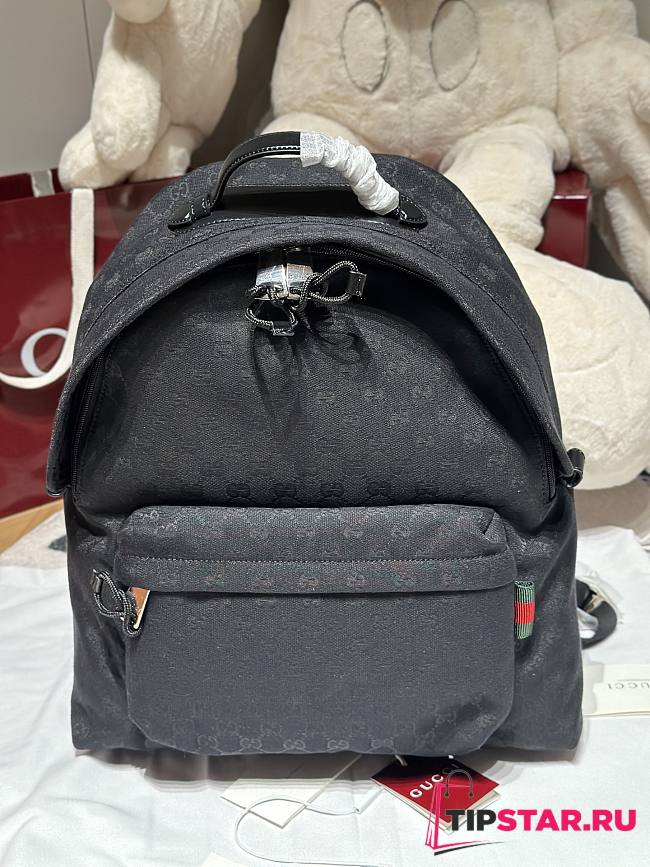 Gucci GG canvas medium backpack in black - 1