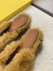 Fendi Open-Toe Lounge Slippers Yellow - 6