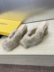Fendi Open-Toe Lounge Slippers White - 5