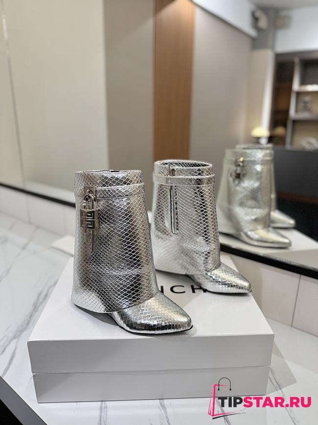 Givenchy Shark Lock Padlock Ankle Boots 05 - 1
