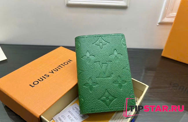 Louis Vuitton Pocket Organizer Taurillon Monogram leather green - 1