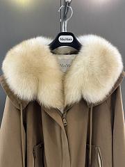 Maxmara fall/winter fur and goose down jacket in dark beige - 4