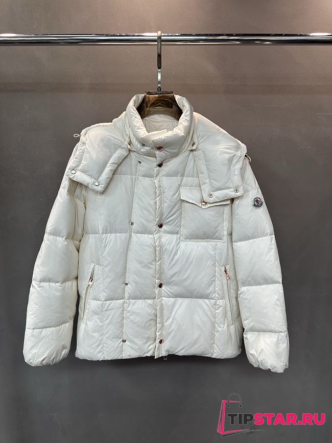 Moncler SERFANTO Down Jacket In White - 1