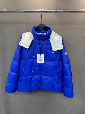 Moncler SERFANTO Down Jacket In Iridescent Blue
