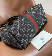Gucci Giglio small tote bag in black and white GG denim - 5