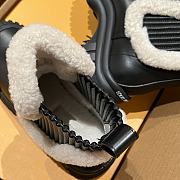 Louis Vuitton V Winter runway-style wool Chelsea and ankle boots black - 6