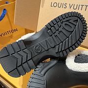 Louis Vuitton V Winter runway-style wool Chelsea and ankle boots black - 5