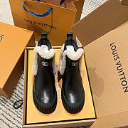 Louis Vuitton V Winter runway-style wool Chelsea and ankle boots black - 4