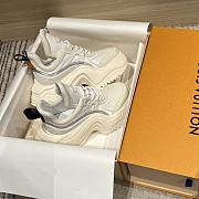 Louis Vuitton Thick-soled height-increasing sneakers 04 - 4