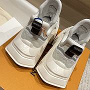 Louis Vuitton Thick-soled height-increasing sneakers 04 - 5