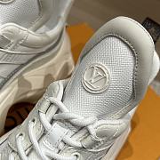 Louis Vuitton Thick-soled height-increasing sneakers 04 - 3