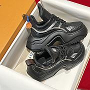 Louis Vuitton Thick-soled height-increasing sneakers 03 - 5