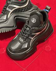 Louis Vuitton Thick-soled height-increasing sneakers 03 - 3