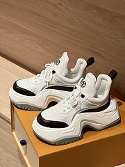 Louis Vuitton Thick-soled height-increasing sneakers 01 - 2