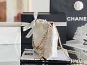 Chanel 22 mini bag Glossy Calfskin & Gold Metal White AS3260 - 4