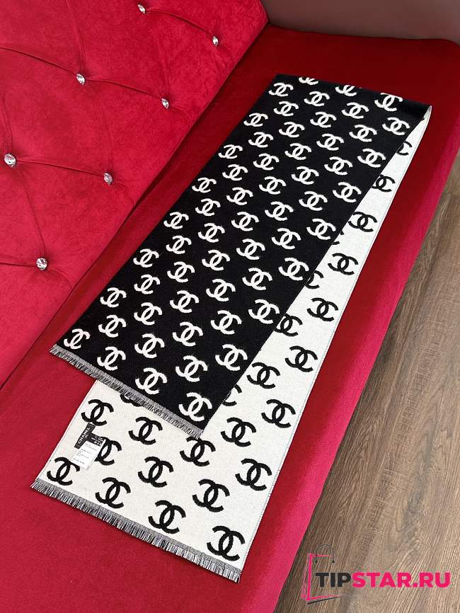 Chanel Book Seal Wool Long Scarf - 1