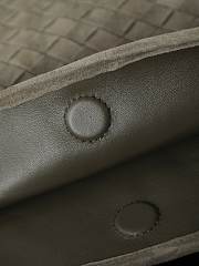 Bottega Veneta Large Hop Intrecciato suede shoulder bag Cypress - 6