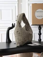 Bottega Veneta Hop Intrecciato suede shoulder bag Cypress - 4