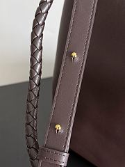 Bottega Veneta Andiamo Bucket bag in silky calf leather Fondant - 3