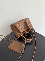 Bottega Veneta Small Pinacoteca silky calfskin tote bag Nocciola/amber - 4