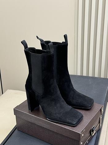 Alaia ankle boots 04