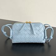 Bottega Veneta Concert Pouch Intrecciato nappa leather blue - 1
