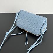 Bottega Veneta Concert Pouch Intrecciato nappa leather blue - 4