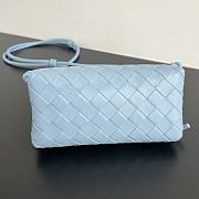 Bottega Veneta Concert Pouch Intrecciato nappa leather blue - 2