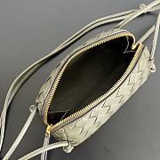 Bottega Veneta Concert Pouch Intrecciato nappa leather Cypress - 3